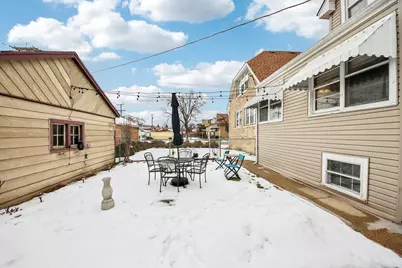 2842 N 74th Court, Elmwood Park, IL 60707 - Photo 35
