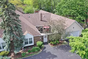 3 Holyoke on Auburn, Rolling Meadows, IL 60008 - Photo 1