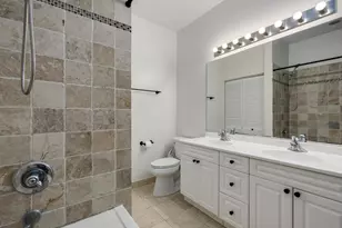 2225 W Wabansia Ave, Chicago, IL 60647 - Photo 17