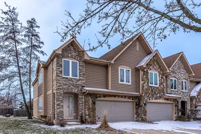 2640 Chelsey Street, Buffalo Grove, IL 60089 - Photo 1