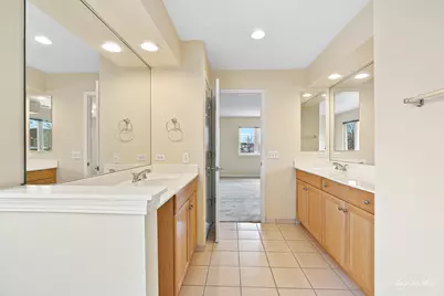 2640 Chelsey Street, Buffalo Grove, IL 60089 - Photo 11