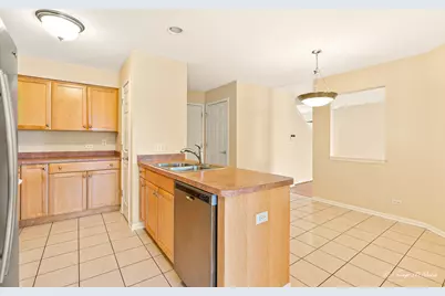 2640 Chelsey Street, Buffalo Grove, IL 60089 - Photo 7