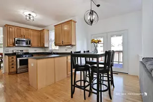 91 Rotterdam Dr, Antioch, IL 60002 - Photo 9