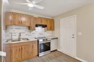 3322 Nashold Dr, Rockford, IL 61109 - Photo 9