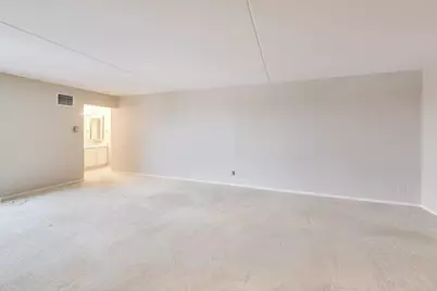 6340 Americana Drive #701, Willowbrook, IL 60527 - Photo 13