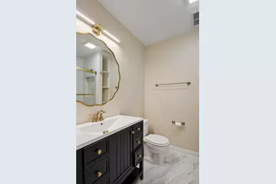 3059 N Lincoln Avenue #B, Chicago, IL 60657 - Photo 9