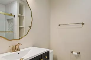 3059 N Lincoln Ave, Chicago, IL 60657 - Photo 9