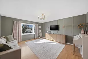 1830 Marigold Ln, Hanover Park, IL 60133 - Photo 3