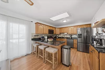 1830 Marigold Lane, Hanover Park, IL 60133 - Photo 7