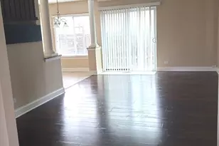 734 Colorado Ct, Carol Stream, IL 60188 - Photo 3