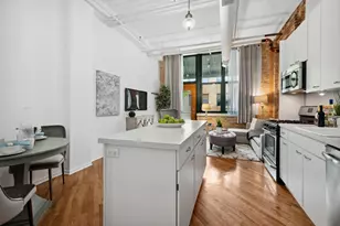 601 Linden Pl, Evanston, IL 60202 - Photo 7