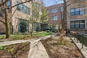 601 Linden Pl, Evanston, IL 60202 - Photo 17