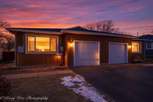 115 S Van Nortwick Ave, Batavia, IL 60510 - Photo 1