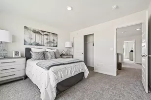 282 Snowdrop Ln, Elgin, IL 60124 - Photo 35