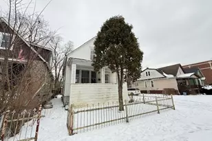 323 W 104th Pl, Chicago, IL 60628 - Photo 1
