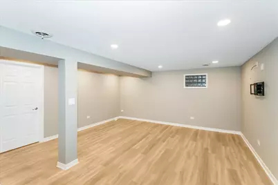 800 Windemere Lane, Lake Zurich, IL 60047 - Photo 19