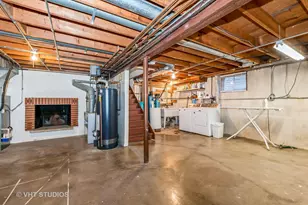 7820 Forestview Dr, Orland Park, IL 60462 - Photo 17