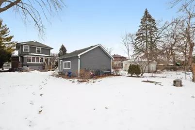 369 Addison Road, Riverside, IL 60546 - Photo 19