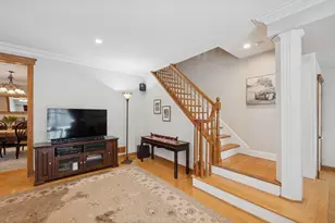 369 Addison Rd, Riverside, IL 60546 - Photo 5