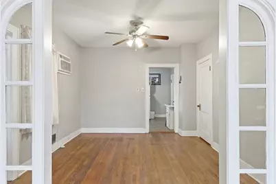 954 Wentworth Avenue, Calumet City, IL 60409 - Photo 11