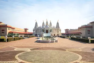 1242 Tiger Lily Dr, Bartlett, IL 60103 - Photo 37