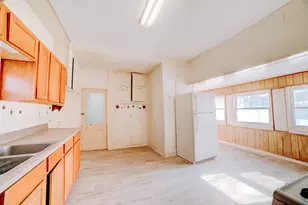 [Address not provided], Watseka, IL 60970 - Photo 13