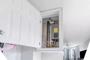 3242 S Hoyne Ave, Chicago, IL 60608 - Photo 19