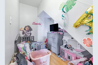 3242 S Hoyne Avenue, Chicago, IL 60608 - Photo 7