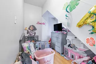 3242 S Hoyne Ave, Chicago, IL 60608 - Photo 7