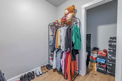 3242 S Hoyne Avenue, Chicago, IL 60608 - Photo 25