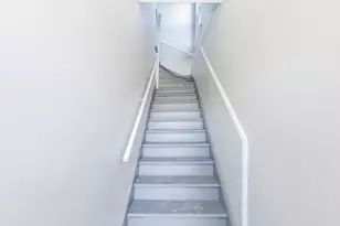 3242 S Hoyne Ave, Chicago, IL 60608 - Photo 3