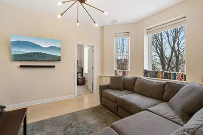 4337 S Prairie Avenue #3, Chicago, IL 60653 - Photo 3