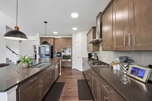 1842 Coralito Ln, Elgin, IL 60124 - Photo 13