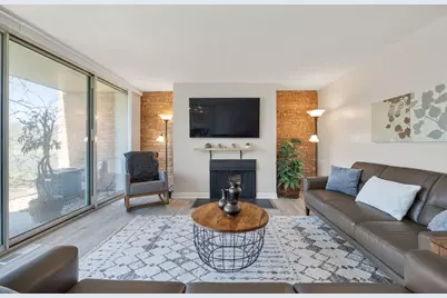 6000 E Lake Drive #1D, Lisle, IL 60532 - Photo 3