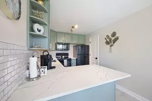 6000 E Lake Dr, Lisle, IL 60532 - Photo 15