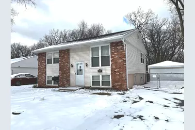 147 E Maple Drive, Glenwood, IL 60425 - Photo 1