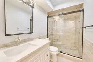 18207 Ravisloe Terrace, Country Club Hills, IL 60478 - Photo 11