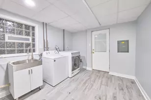 18207 Ravisloe Terrace, Country Club Hills, IL 60478 - Photo 19