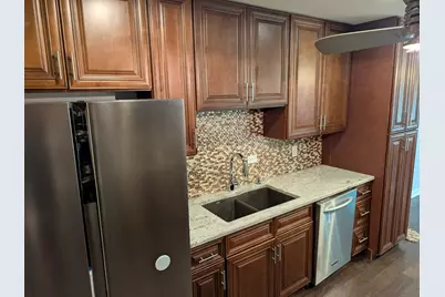 17511 Winston Drive, Country Club Hills, IL 60478 - Photo 3