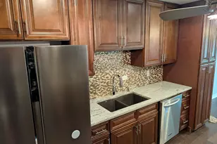 17511 Winston Dr, Country Club Hills, IL 60478 - Photo 3