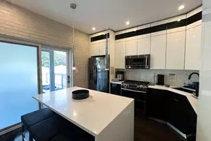 3839 N Hamlin Ave, Chicago, IL 60618 - Photo 3