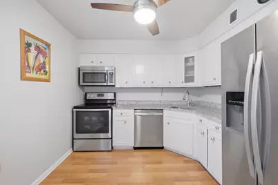 2046 Saint Johns Avenue #3E, Highland Park, IL 60035 - Photo 11