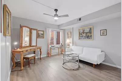 2046 Saint Johns Avenue #3E, Highland Park, IL 60035 - Photo 17