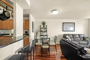 30 E Huron St, Chicago, IL 60611 - Photo 21