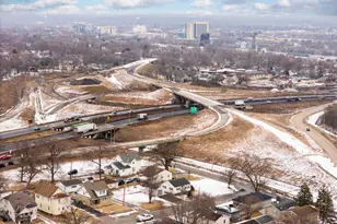 900 Croghan Ave, Joliet, IL 60436 - Photo 35