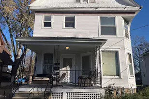 305 N View St, Aurora, IL 60506 - Photo 1