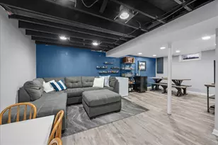 111 Ridge Ln, Geneva, IL 60134 - Photo 13