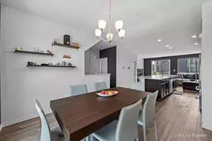 2333 Alumni Dr, Schaumburg, IL 60173 - Photo 7