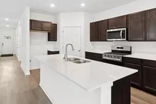 2279 Redwood Trl, Wonder Lake, IL 60097 - Photo 9