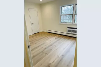 1777 Dewes Street #E, Glenview, IL 60025 - Photo 9